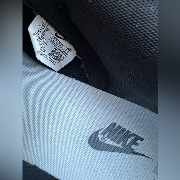 Nike Dunk Low Panda Black White DD1391-100  Mens 11 - Picture 9 of 16